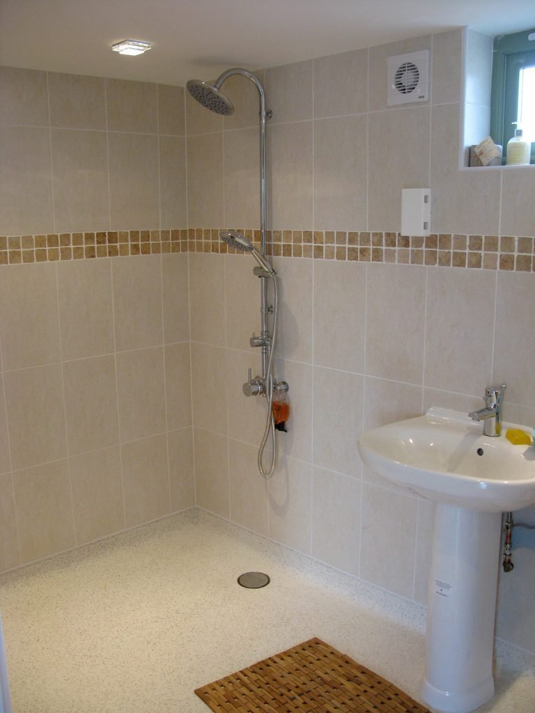 Ground Floor Wetroom and WC